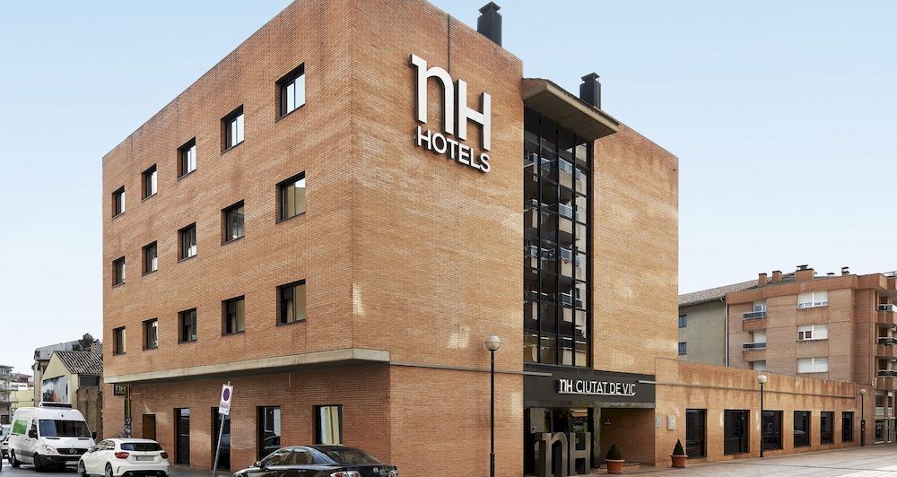 Up Rooms Vic Hotel Exterior foto