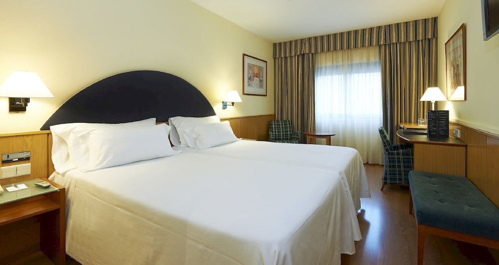 Up Rooms Vic Hotel Exterior foto